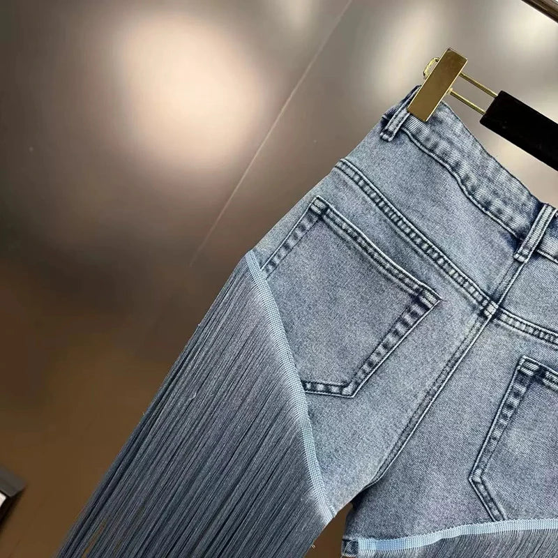 DEAT 2025 Summer Fashion Niche Tassel Patchwork Heavy Industry Denim Shorts For Women High Waist Versatile Short Pants 11A04880